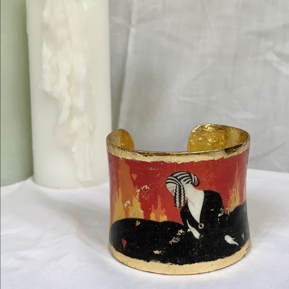 Evocateur Vintage Gold Cuff